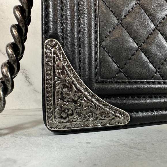 ❌❌ Chanel Boy Bag Metal Old Medium Classic Quilted Black Flap CC Leboy Calfskin - Picture 7 of 16